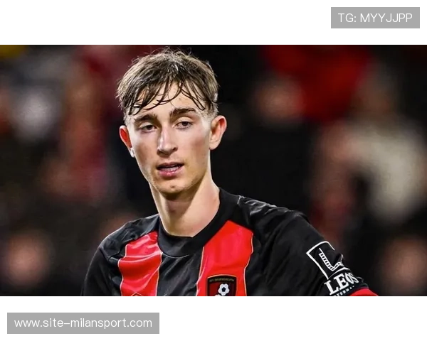 最新动向：贝林厄姆阿诺德缺席皇马2026日历封面引发关注风波