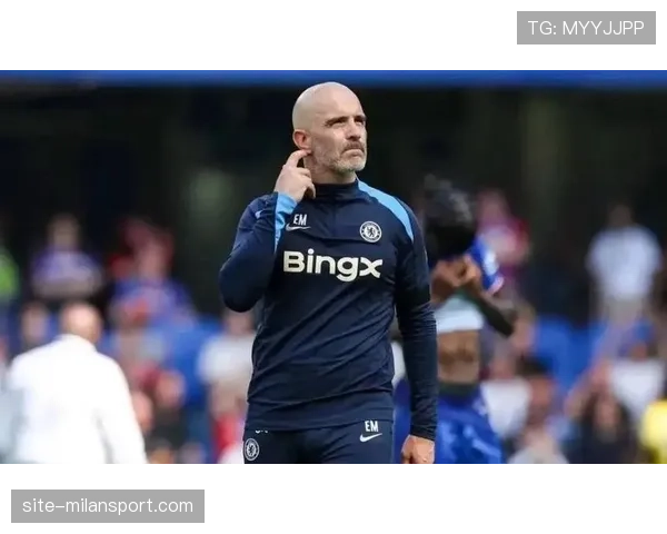 曼联与切尔西同积45分 欧冠资格争夺进入关键阶段