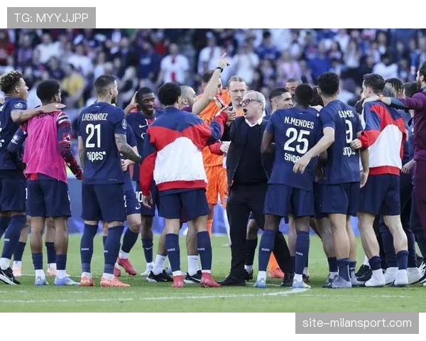 斯特拉斯堡主场氛围加成明显 球迷支持成球队拿分关键因素